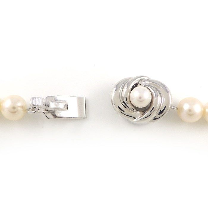 TASAKI Pearl Necklace in Silver 925 - Exquisite Craftsmanship