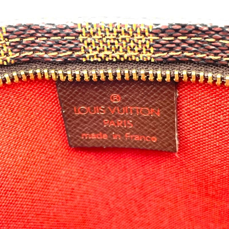 Louis Vuitton Truth Makeup Handbag in Brown Damier Canvas