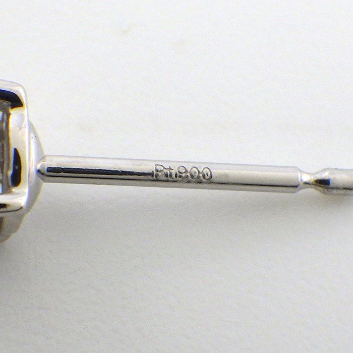 Exquisite Diamond Solitaire Earrings in Platinum - 0.526ct & 0.510ct