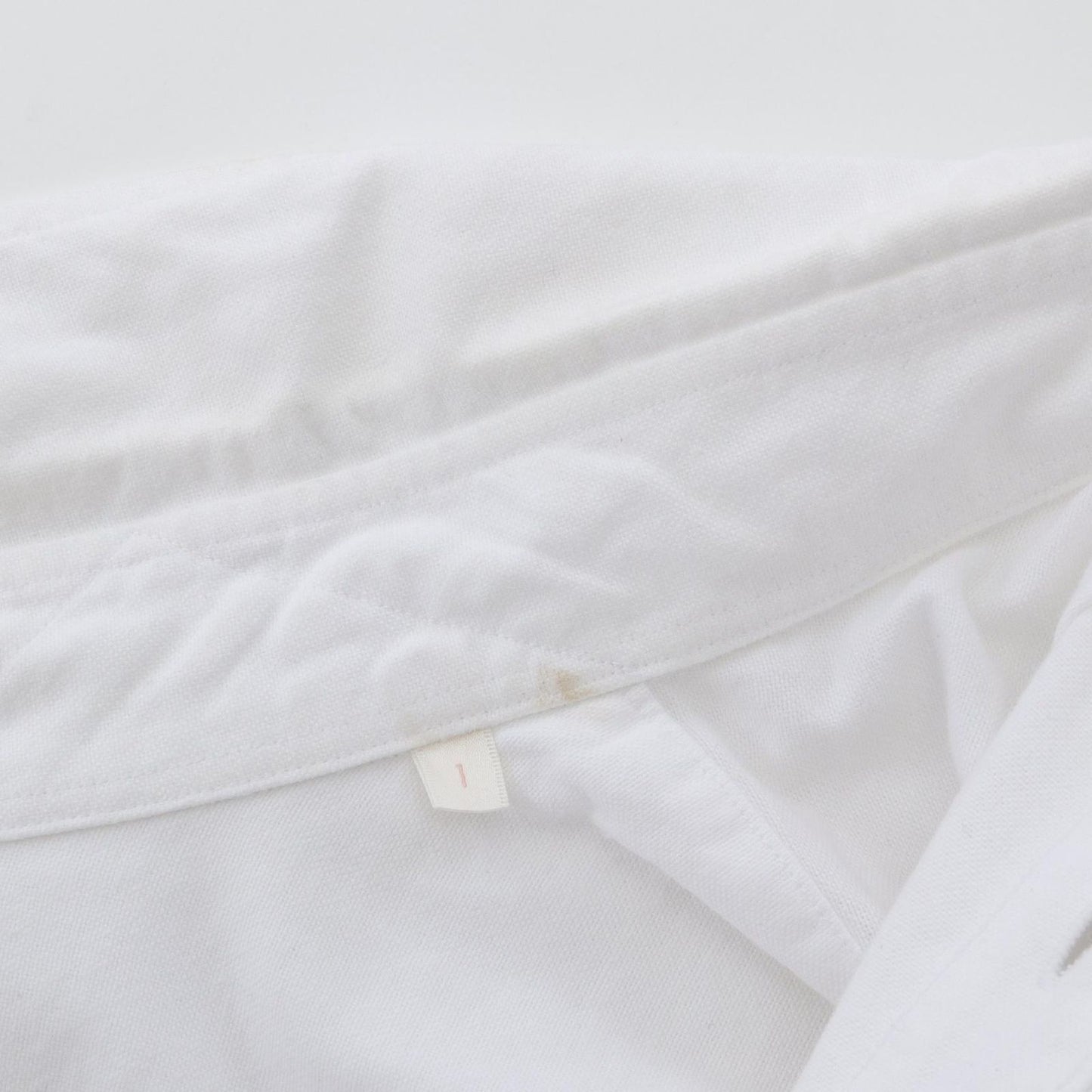 COMOLI Cotton Oxford BD Shirt - Timeless Elegance in White