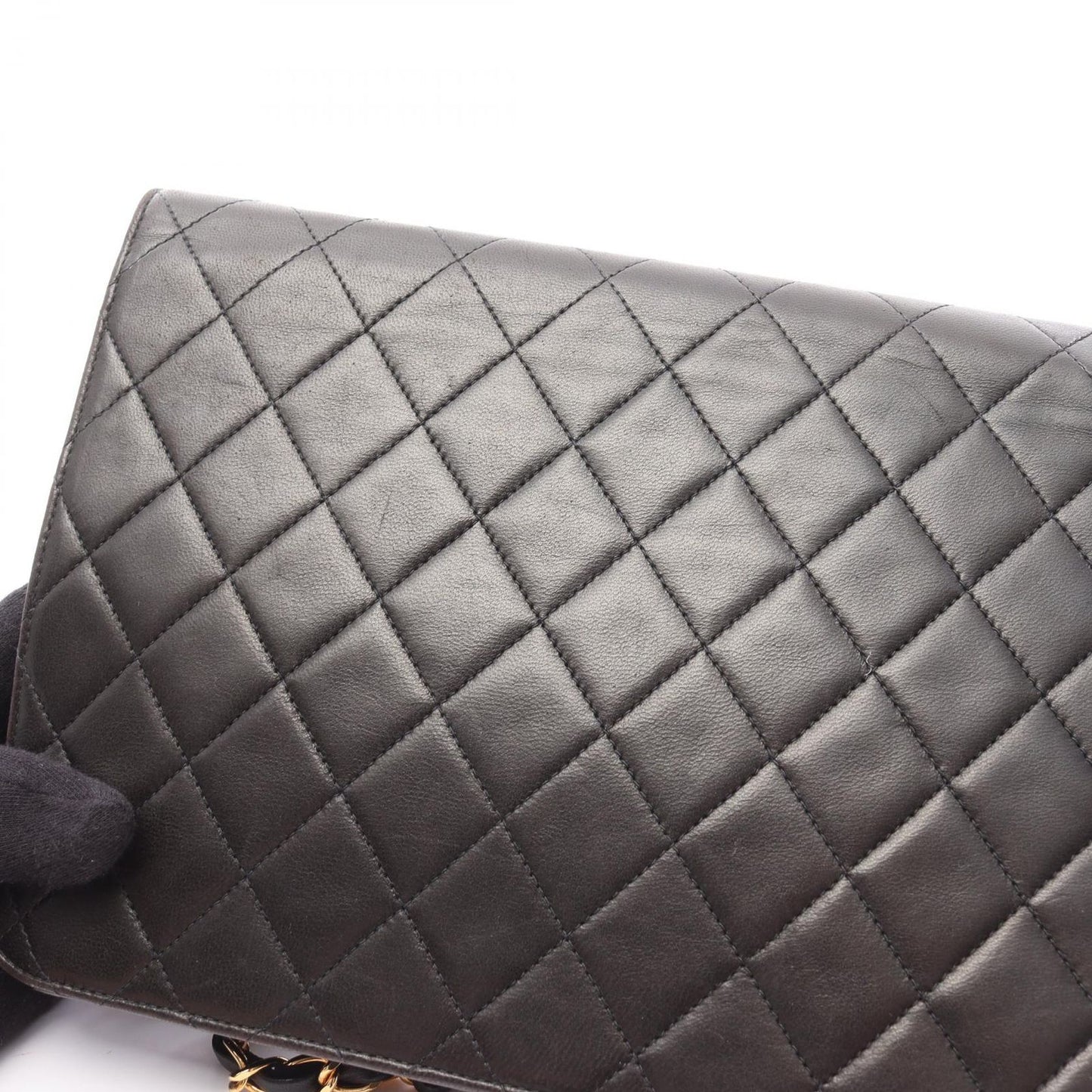 CHANEL Matelassé Black Lambskin Shoulder Bag - Timeless Elegance