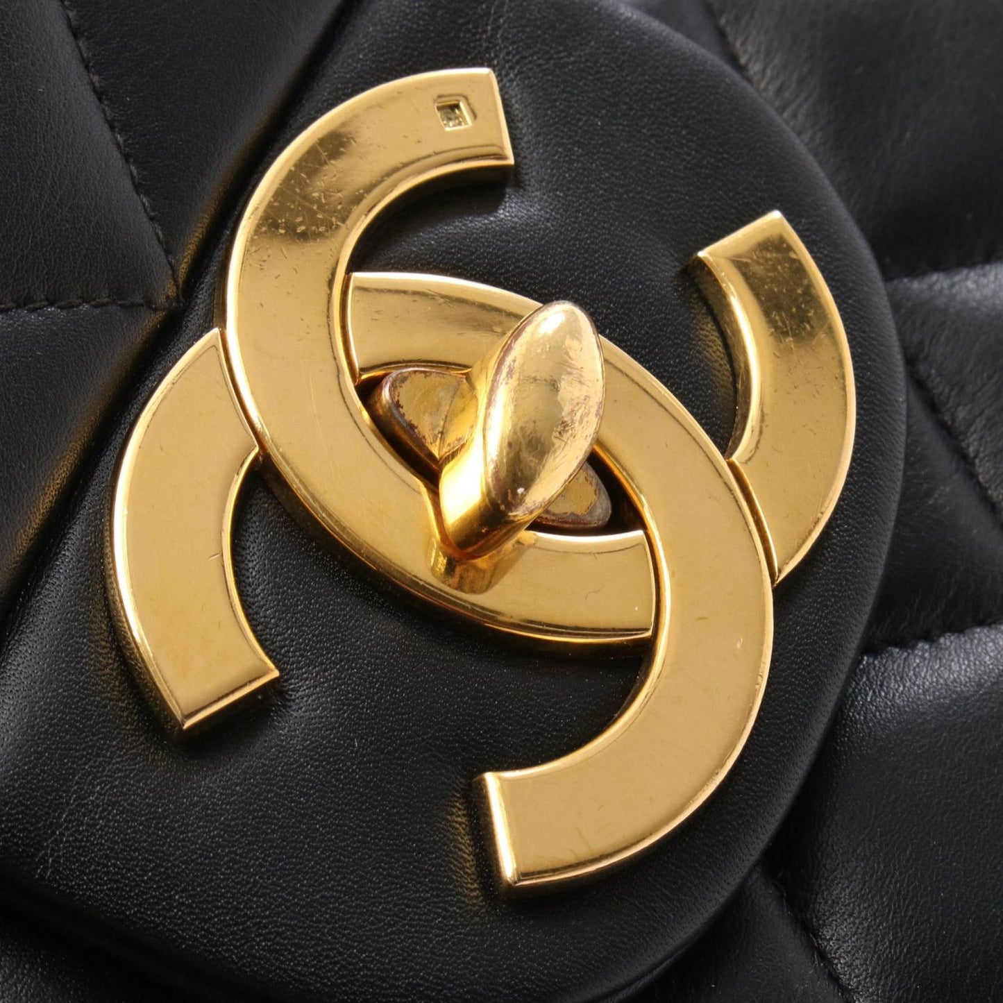 CHANEL De Camellia 34 Single Flap Shoulder Bag - Black Lambskin