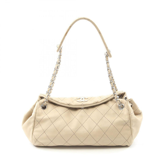 CHANEL Matelassé Beige Leather Shoulder Bag with Wild Stitch