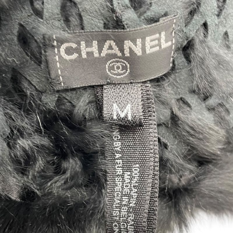 CHANEL Pearl-Embellished Black Rabbit Fur Hat - Unisex Luxury