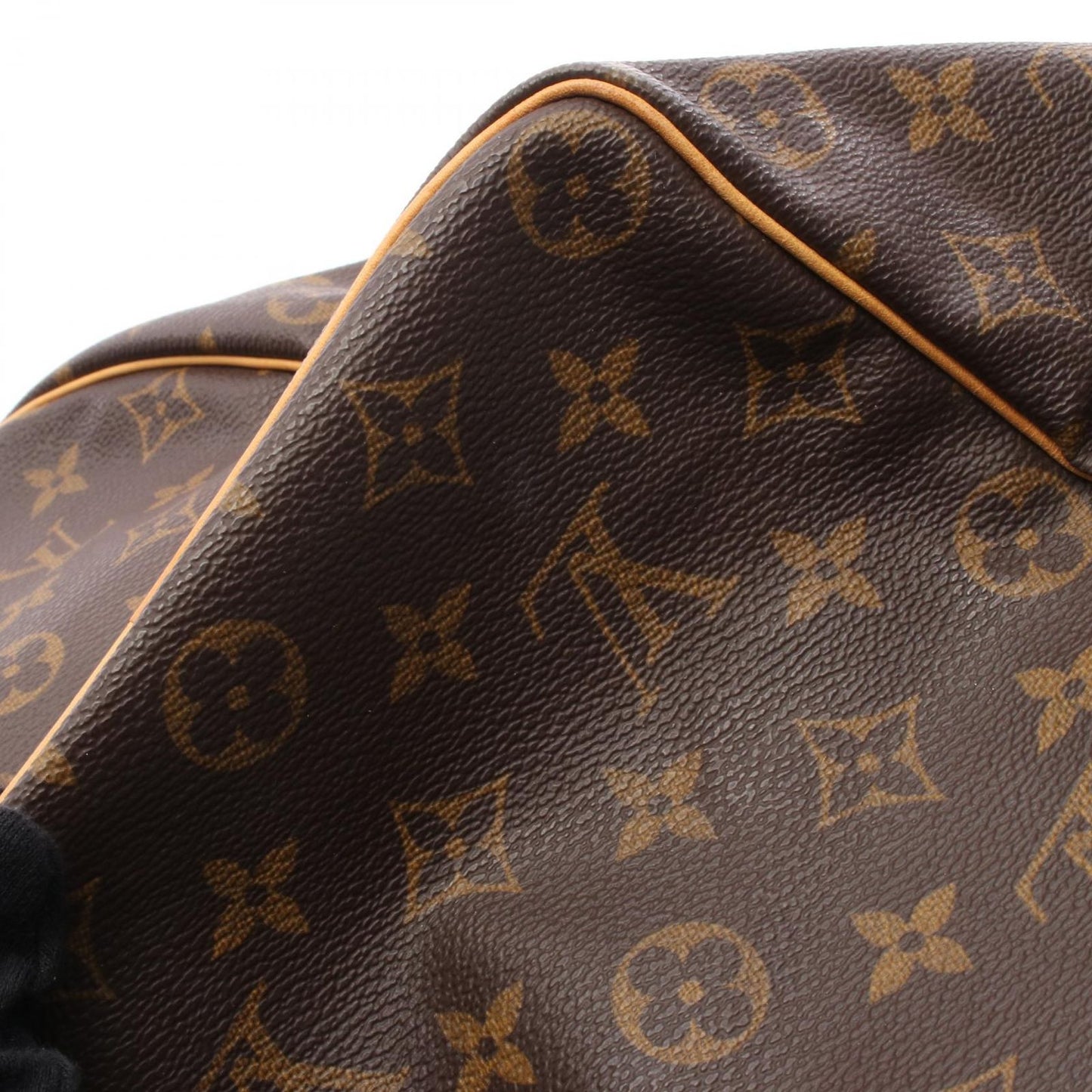 Louis Vuitton Monogram Speedy 35 Handbag - Timeless Elegance