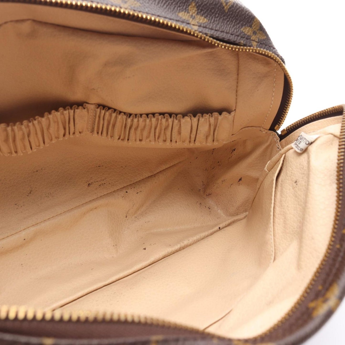 Louis Vuitton Monogram Toiletry Pouch 28 - Timeless Elegance