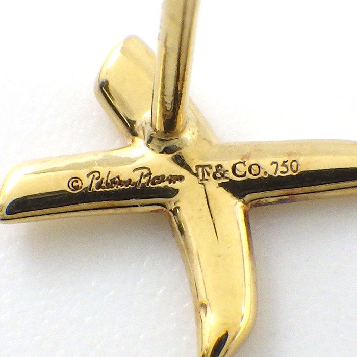 Tiffany & Co. Kiss X Cross K18YG Earrings - Exquisite Craftsmanship