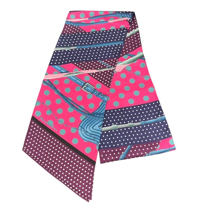 HERMES Maxi Twilly Silk Scarf - Exquisite Luxury Accessory