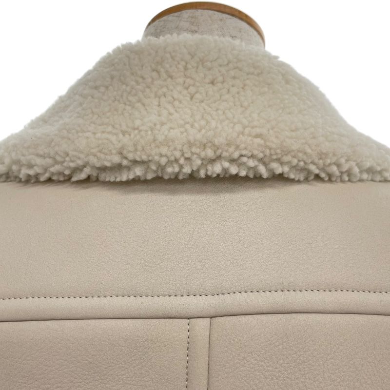 Fendi Cream Shearling Leather Jacket FM5360 - Exquisite Craftsmanship