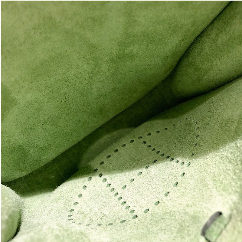 HERMES Evelyne TPM Veil Cricket with Silver Hardware - 2020 Edition