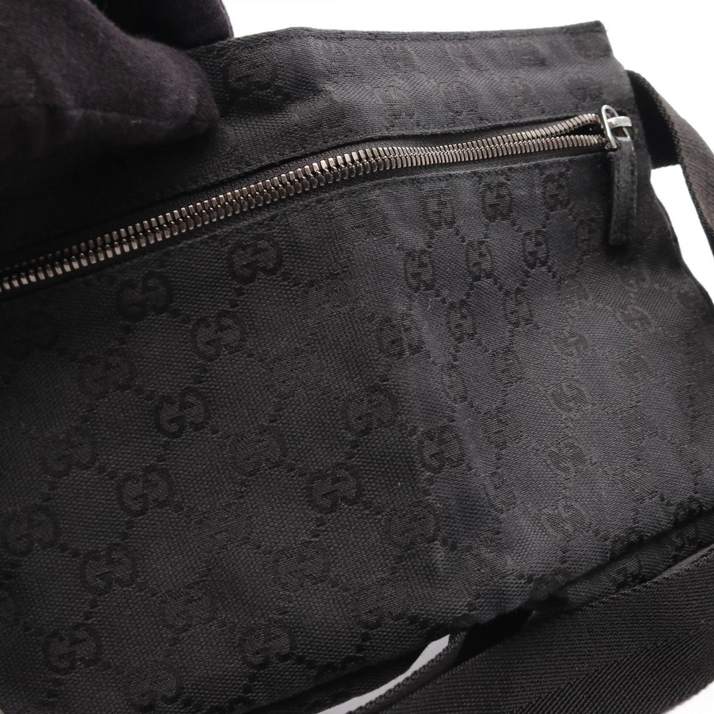 GUCCI Canvas & Leather Waist Bag - Timeless Black Elegance