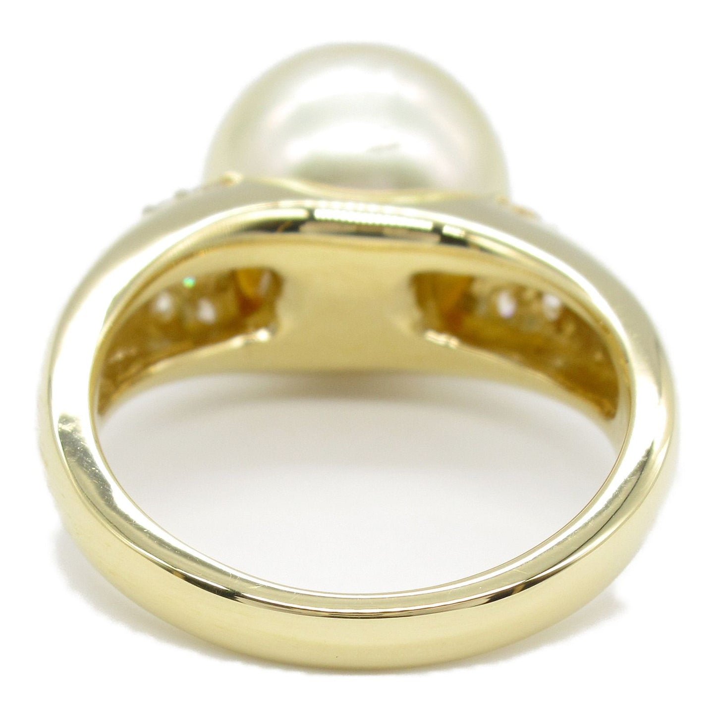 Exquisite K18 Yellow Gold Pearl & Diamond Ring - Timeless Elegance