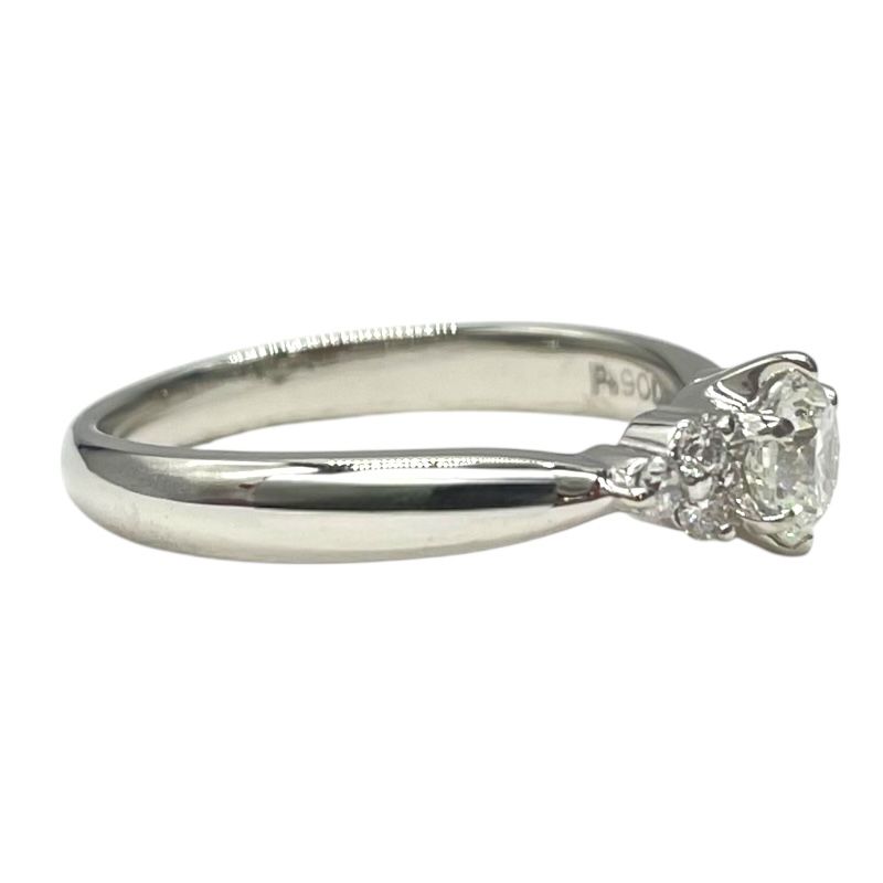 Exquisite Pt900 Diamond Ring - 0.527ct Total Weight