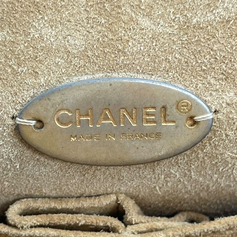 CHANEL Matelassé 25 Beige Calfskin Shoulder Bag - A01112