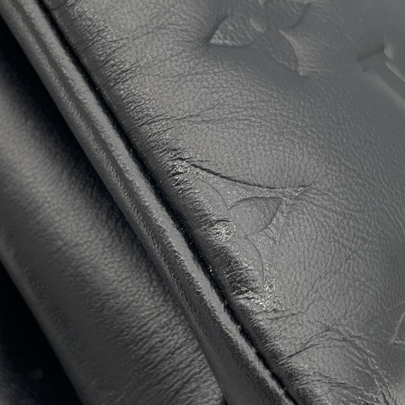 Louis Vuitton Pochette Coussin M57790 Noir Monogram Leather Shoulder Bag