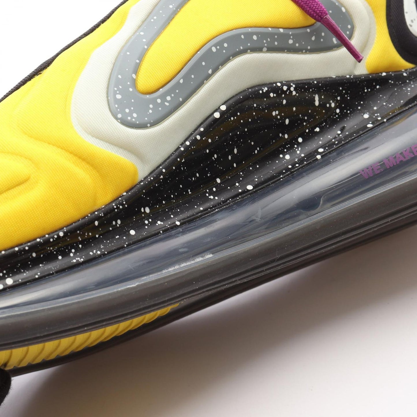 NIKE × UNDERCOVER Air Max 720 Sneakers - Exclusive Yellow Edition