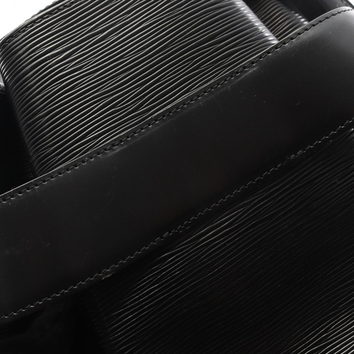 Louis Vuitton Sac De Paille PM Epi Noir Shoulder Bag - Timeless Elegance