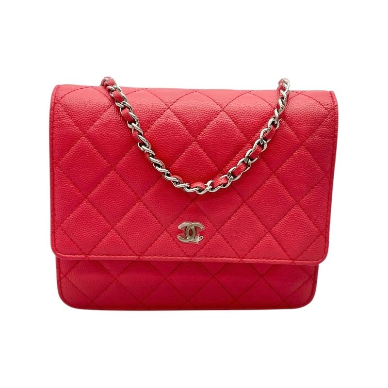 CHANEL Matelassé Chain Shoulder Bag in Pink Caviar Leather