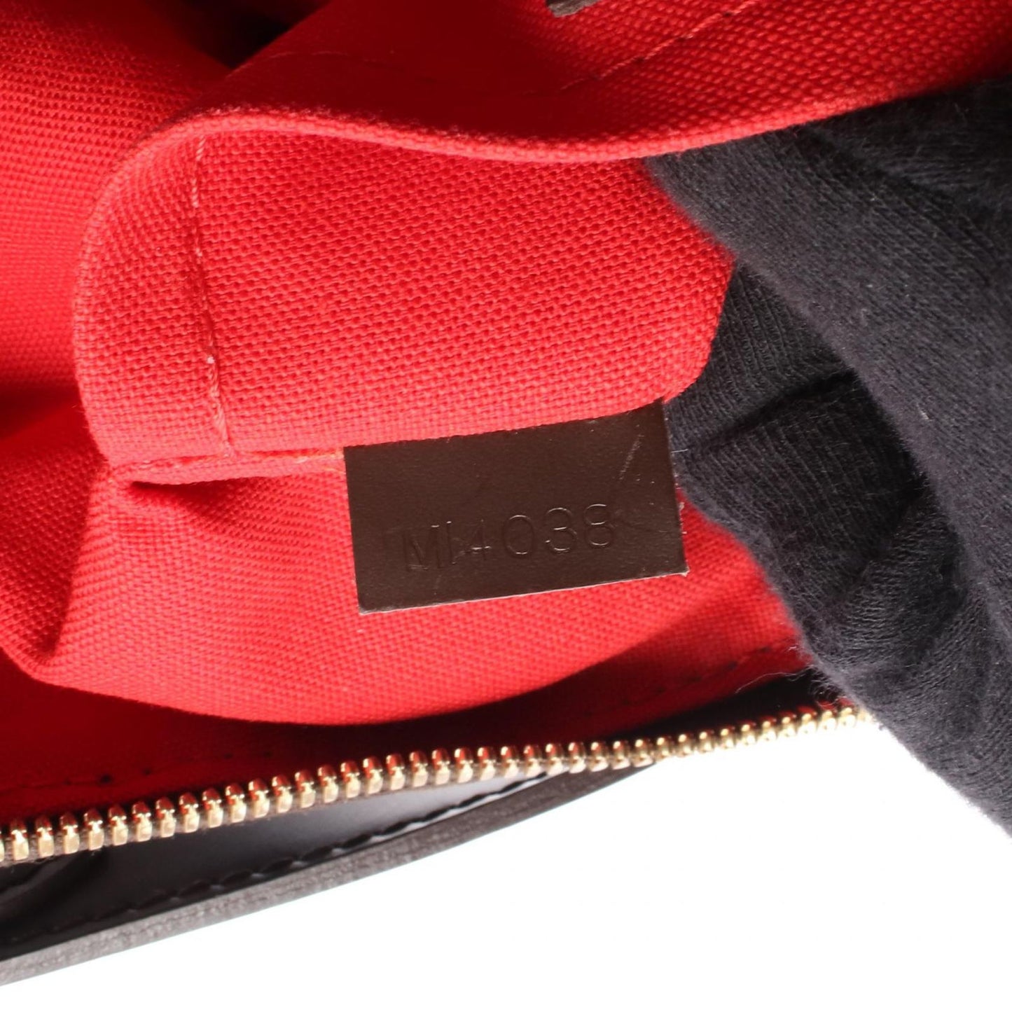 Louis Vuitton Thames GM Damier Ebene Shoulder Bag - Timeless Elegance