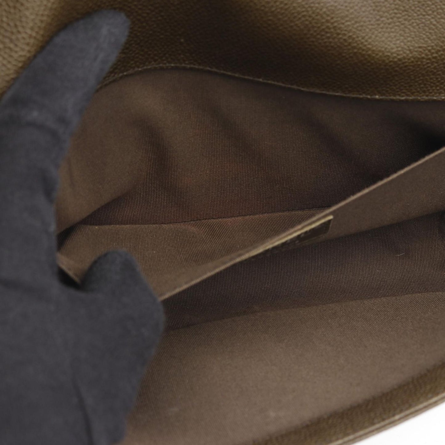 CHANEL Boy Bag A67086 in Khaki Brown Caviar Leather