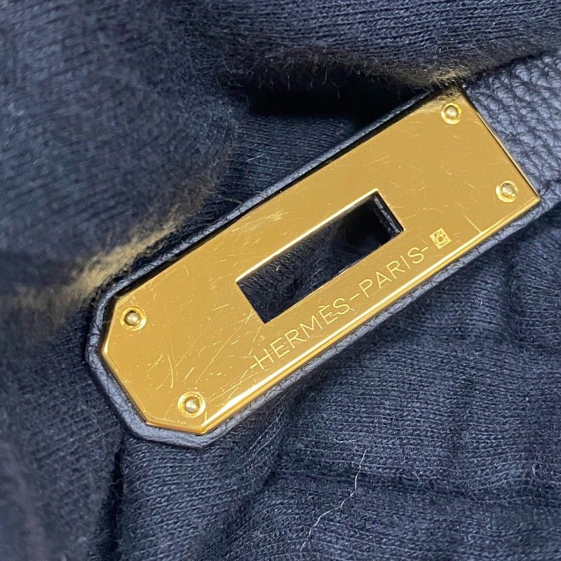 HERMES Kelly 28 Black Togo Handbag with Gold Hardware