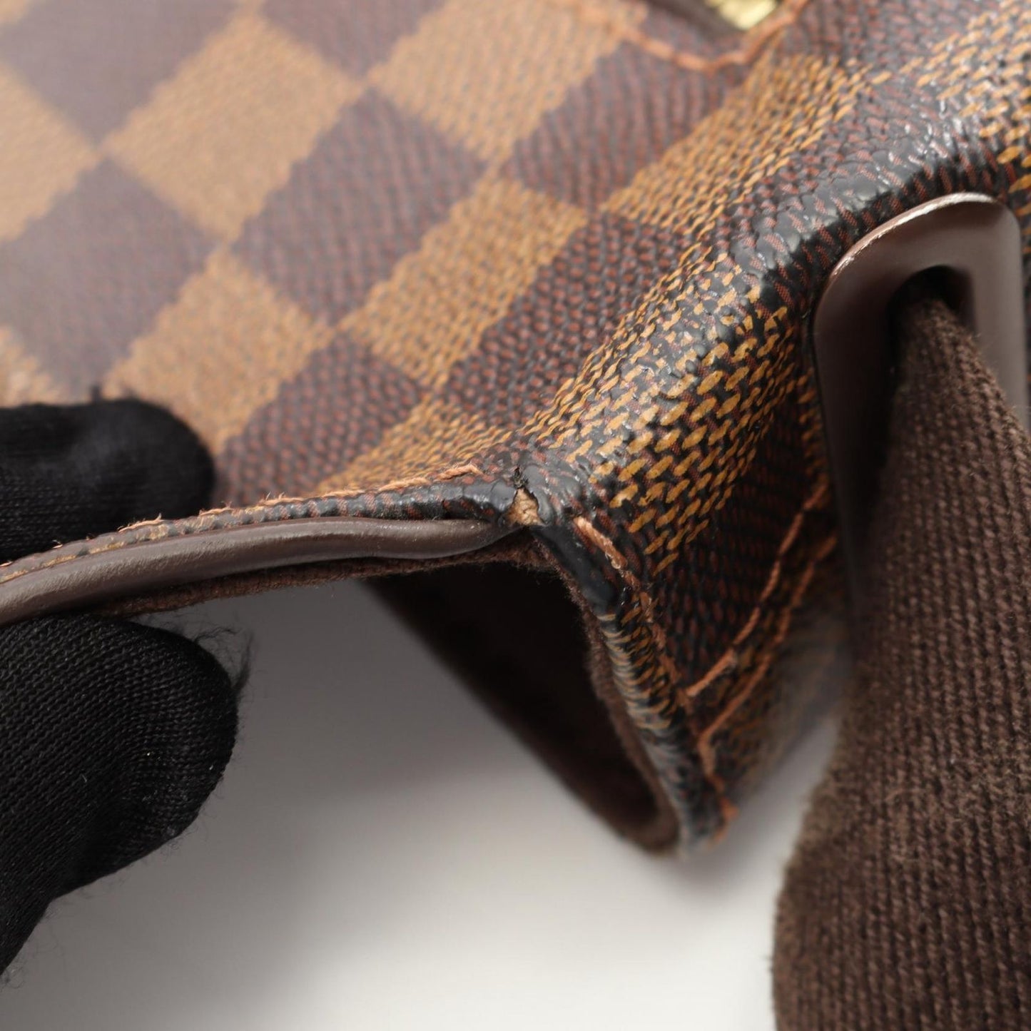 Louis Vuitton Brooklyn MM Damier Ebene Shoulder Bag - Timeless Elegance