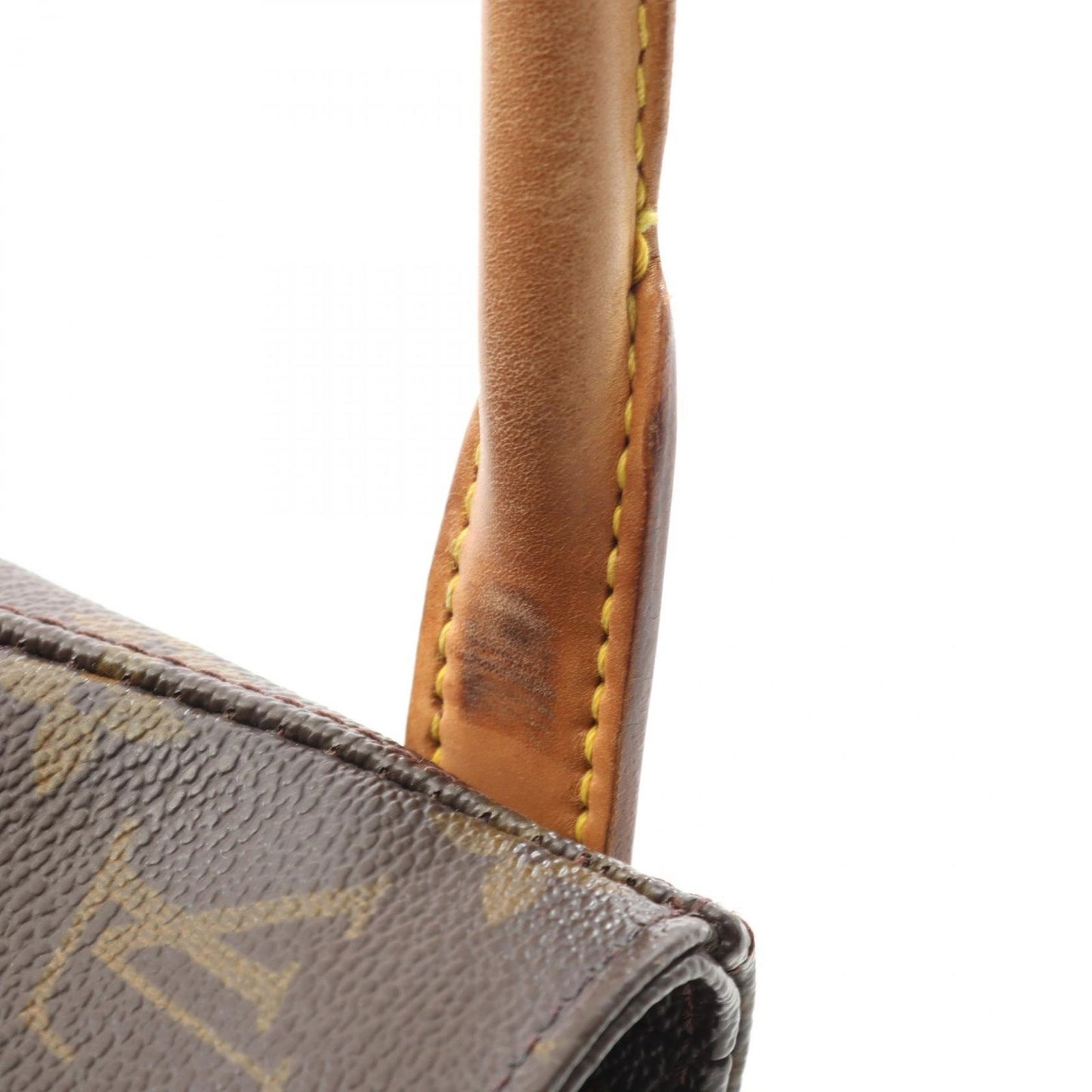 Louis Vuitton Looping GM Shoulder Bag - Timeless Elegance