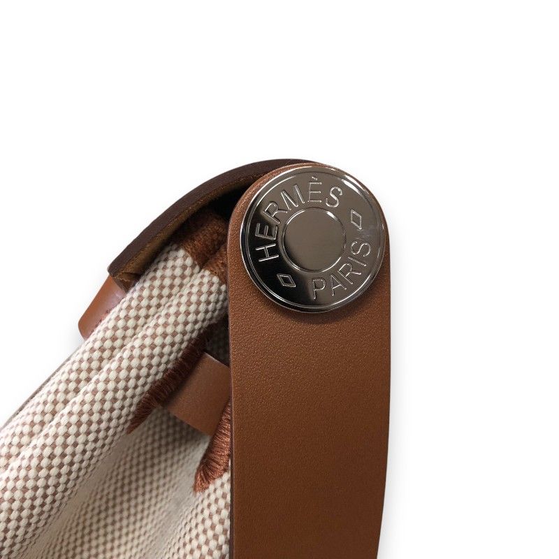 HERMES Émile Mini Zip Bag in Ecru & Gold - Exquisite Craftsmanship