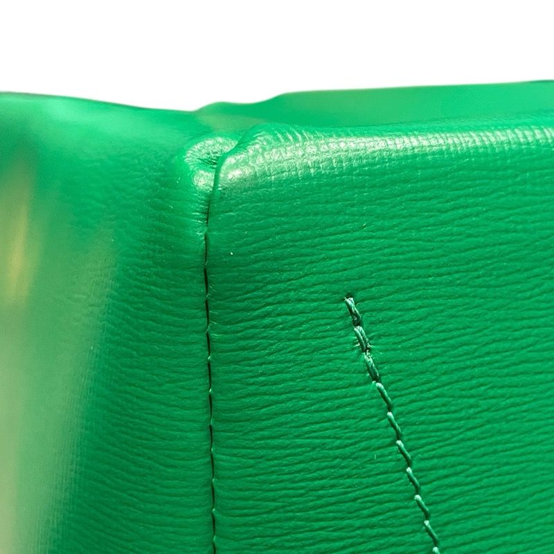 Louis Vuitton Shopper Tote MM in Veil - Unisex Luxury Bag