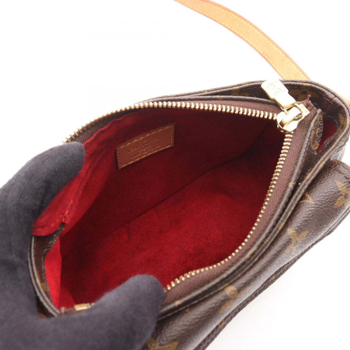 Louis Vuitton Viva Cite PM Shoulder Bag - Timeless Elegance