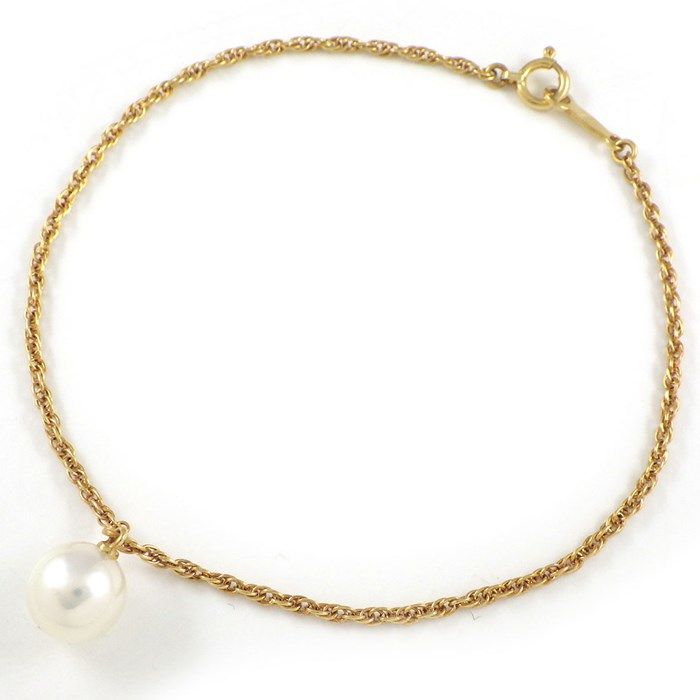 MIKIMOTO 7.5mm Pearl Bracelet in K18 Yellow Gold - Exquisite Craftsmanship