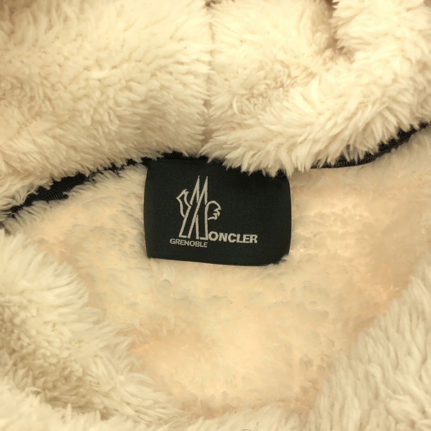 MONCLER GRENOBLE Off-White Pullover Hoodie - Exquisite Craftsmanship