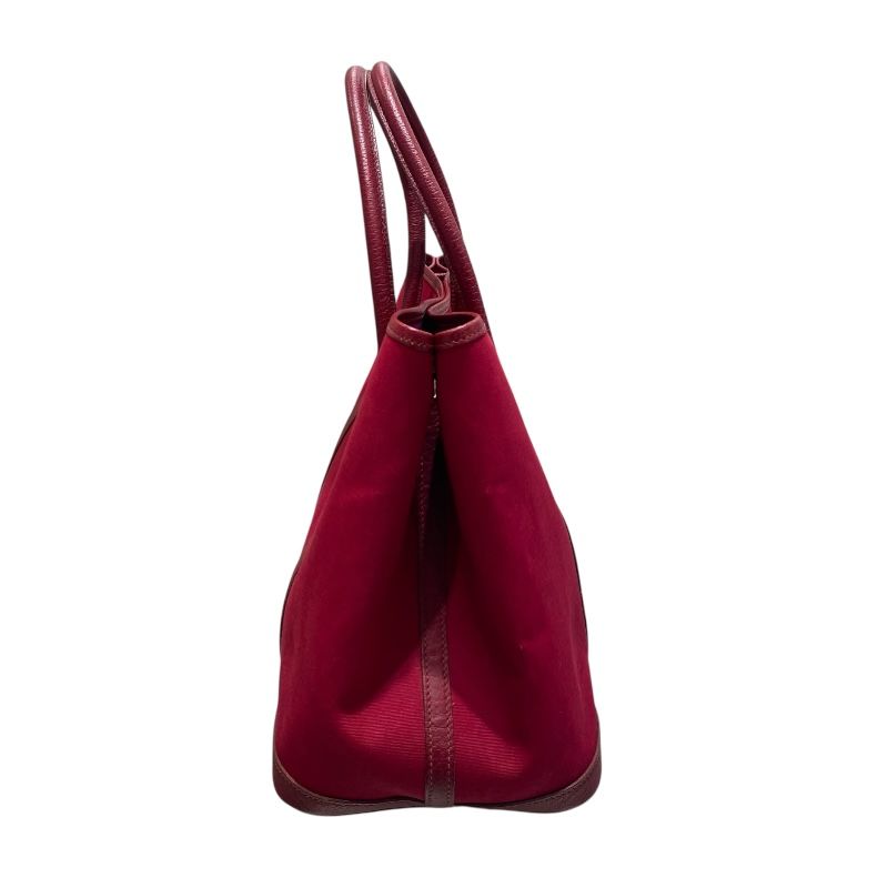 HERMES Garden Party MM Tote Bag in Rouge Togo - Exquisite Craftsmanship