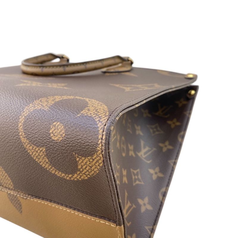 Louis Vuitton OnTheGo MM Monogram Handbag - Brown