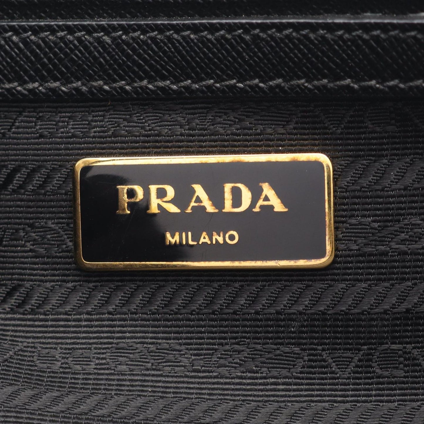 PRADA Saffiano Lux Galleria Handbag BN1801 in Black Leather