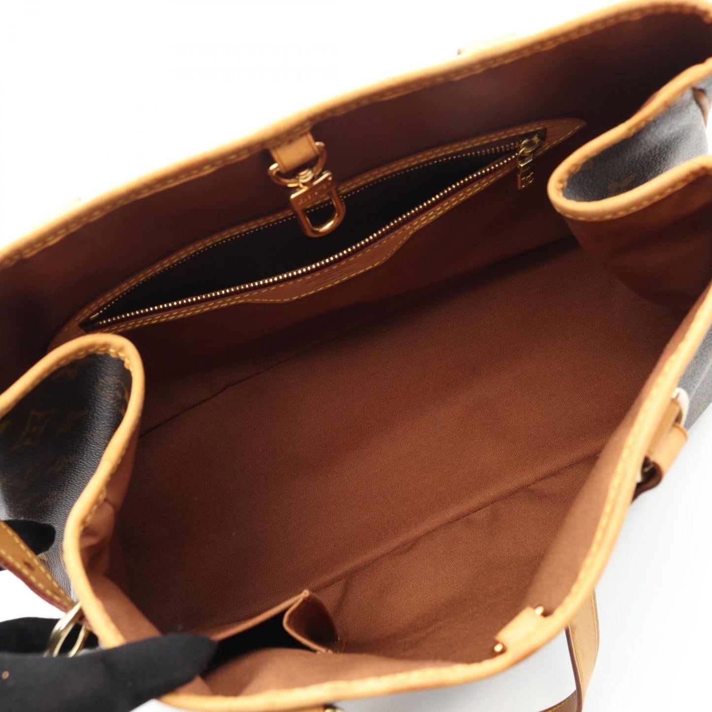 Louis Vuitton Batignolles Oriental Shoulder Bag - Timeless Elegance