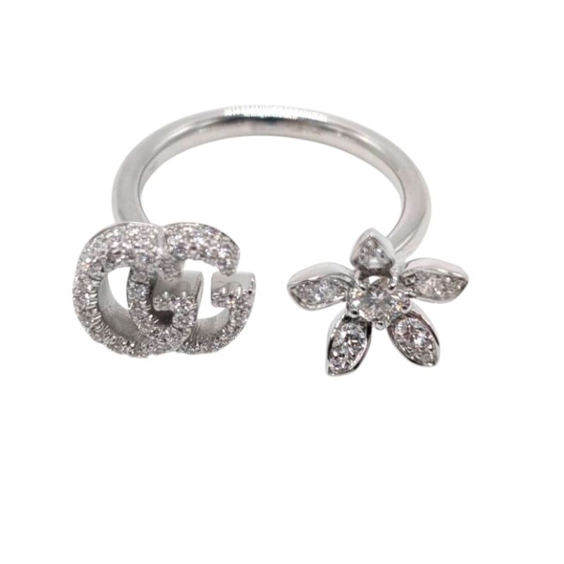 GUCCI Flora Diamond Ring in 750 White Gold - Exquisite Elegance