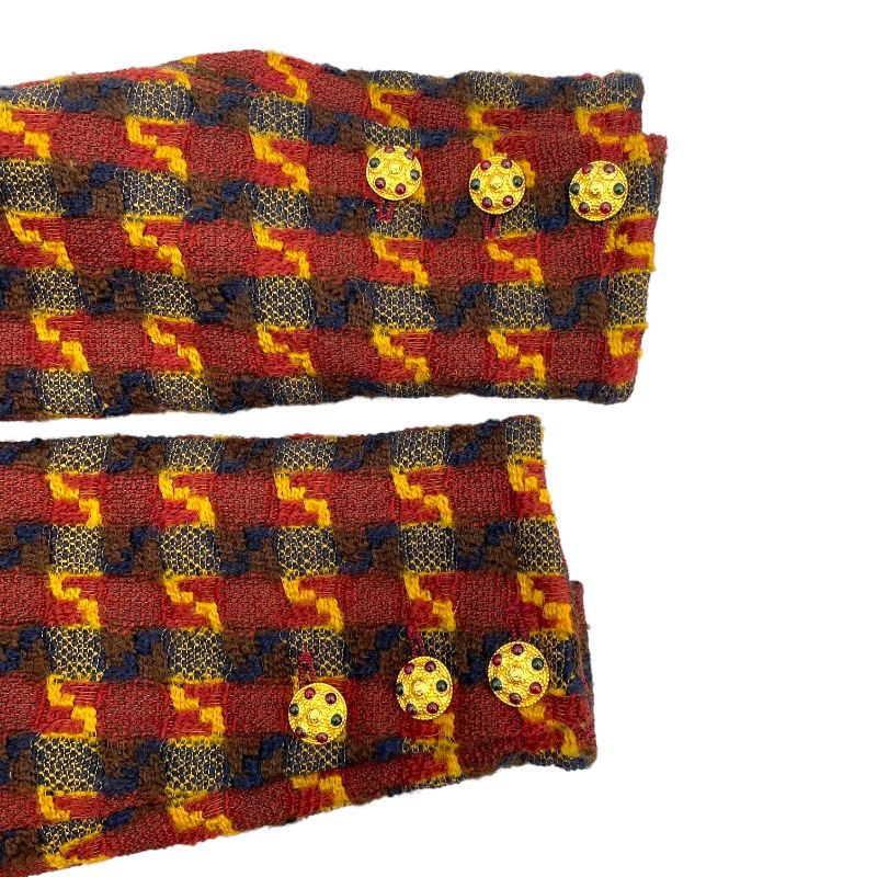 CHANEL Vintage Tweed 3-Piece Set with Clip Buttons - Size 38