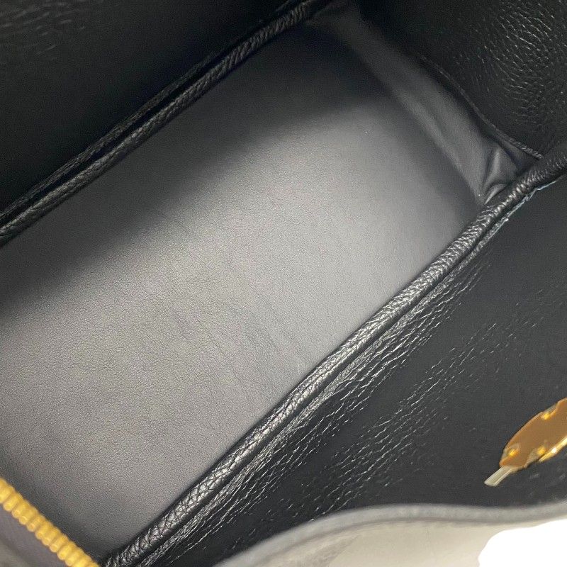 HERMES Lindy 26 Black Togo Leather Handbag with Gold Hardware