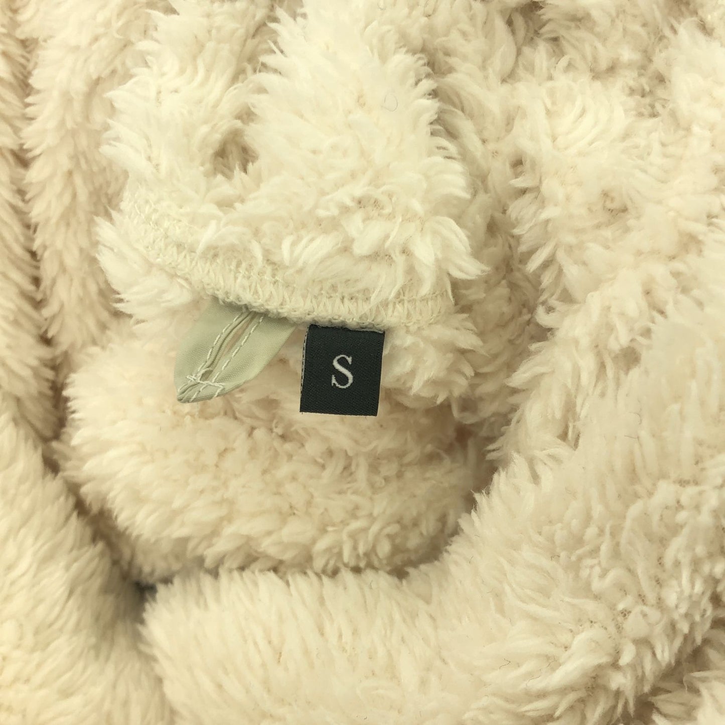 MONCLER GRENOBLE Off-White Pullover Hoodie - Exquisite Craftsmanship