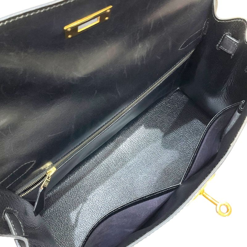 HERMES Kelly 32 Black Box Calf Handbag with Gold Hardware