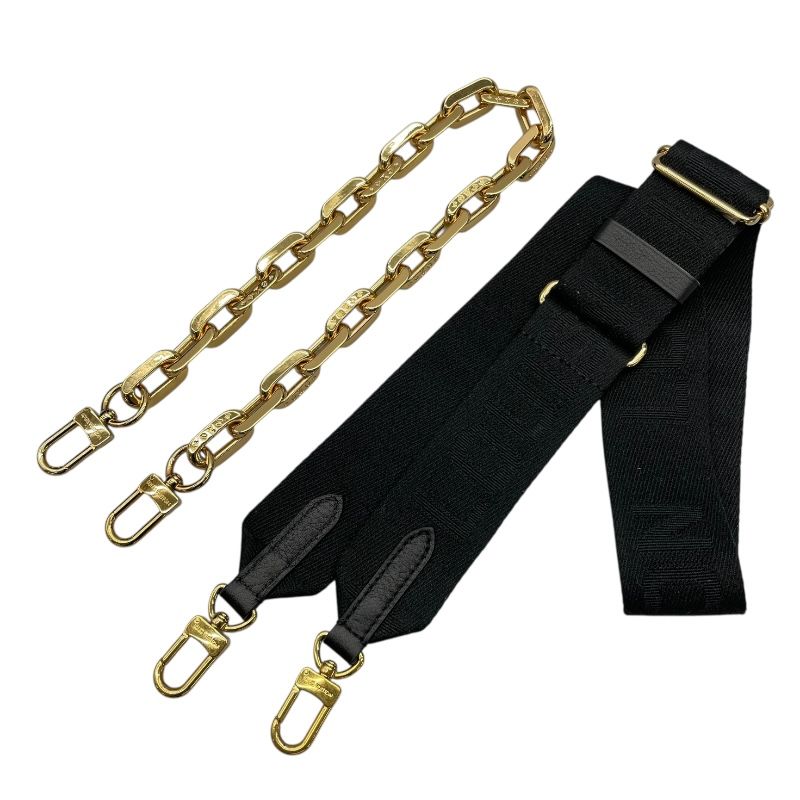 Louis Vuitton Pochette Coussin M57790 Noir Embossed Lambskin Shoulder Bag