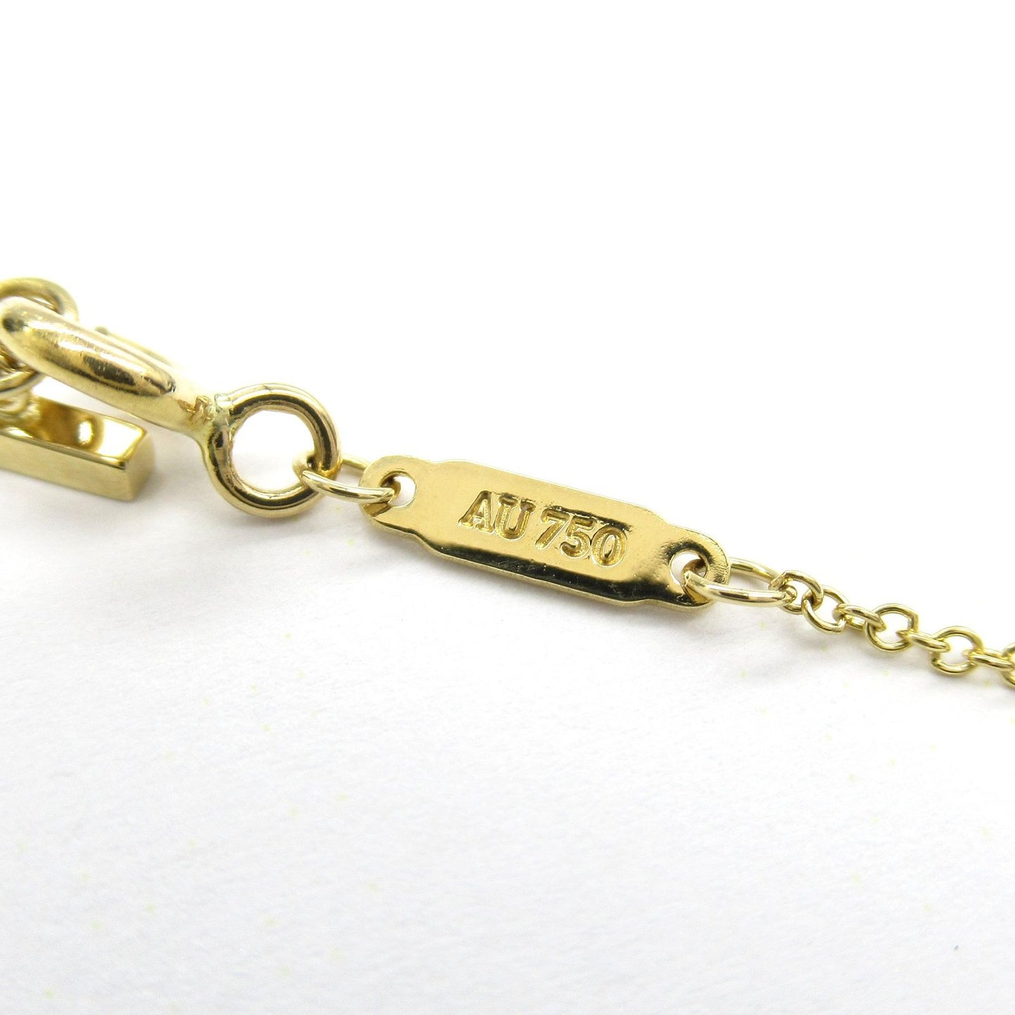 TIFFANY & CO T Smile Small Necklace in 18K Yellow Gold