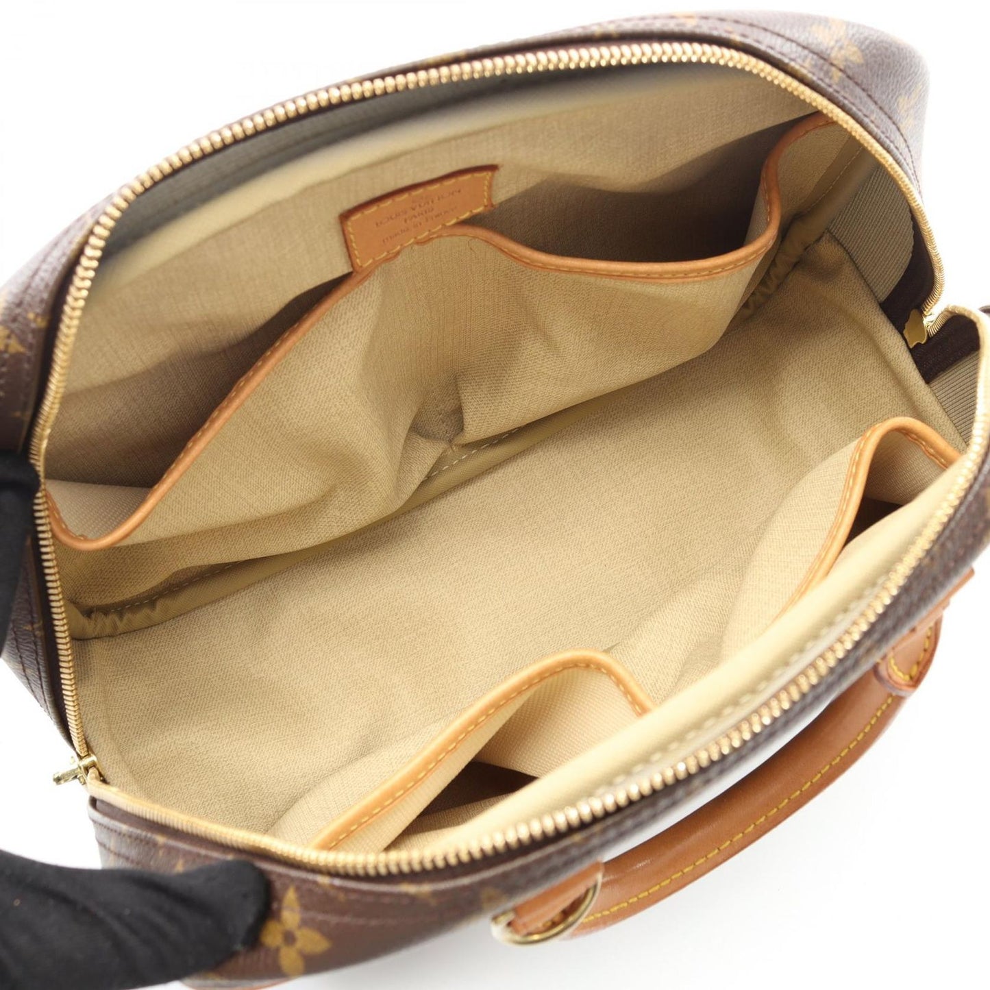 Louis Vuitton Truville Handbag M42228 - Timeless Elegance