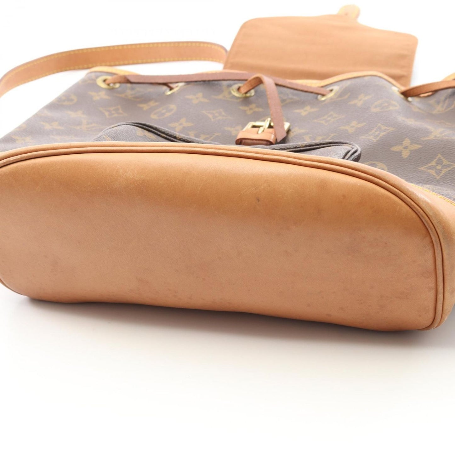 Louis Vuitton Monogram Montsouris MM Backpack - Timeless Elegance