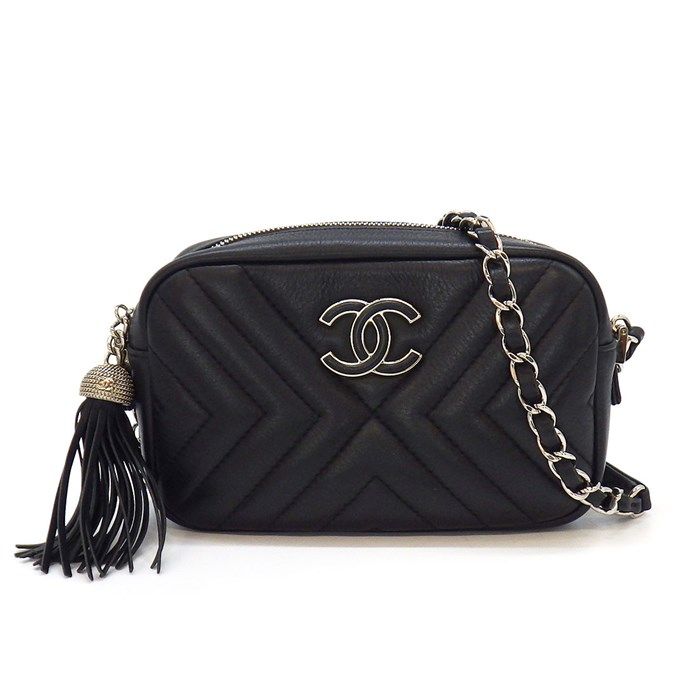 Chanel Chevron Shoulder Bag A57617 in Black Lambskin
