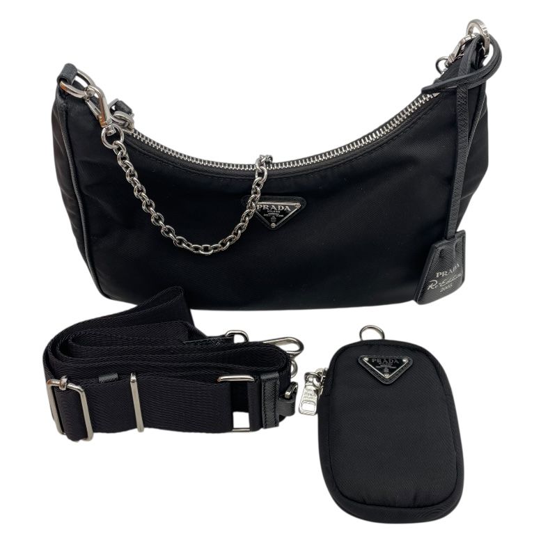 PRADA Re-Edition 2005 Black Nylon Shoulder Bag - Timeless Elegance