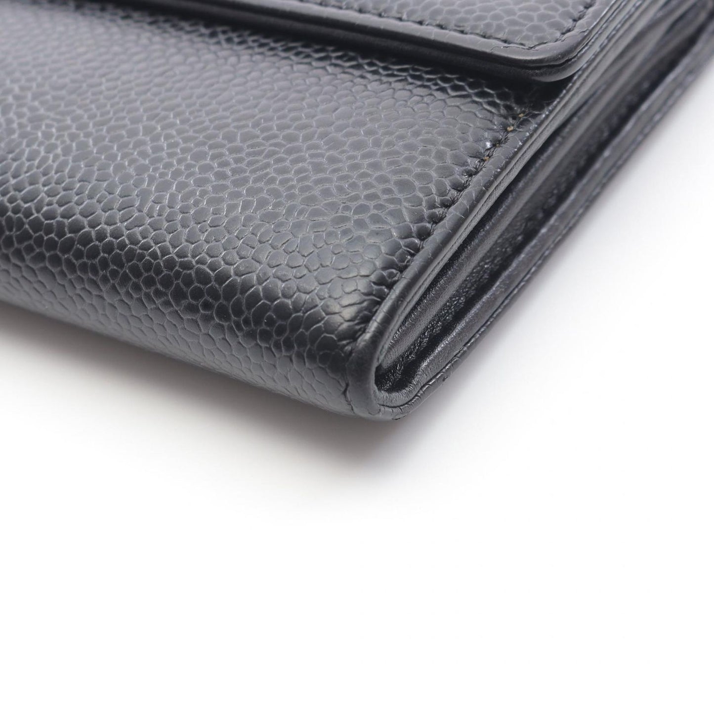 CHANEL Coco Mark Black Leather Zip Wallet - Timeless Elegance