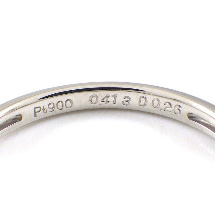 Heart-Shaped Diamond Ring with Round Cut Diamonds - 0.413ct