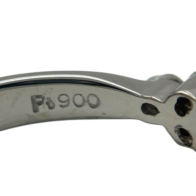 Exquisite Pt900 Diamond Ring - 0.527ct Total Weight